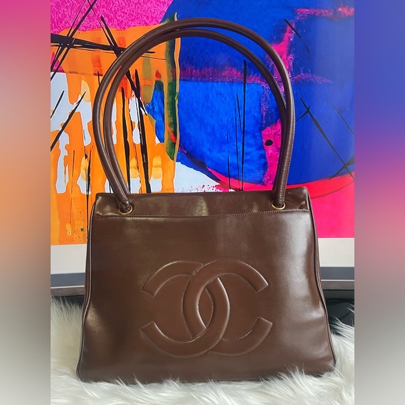 Vintage Chanel Shoulder Bag - Picture 2 of 13